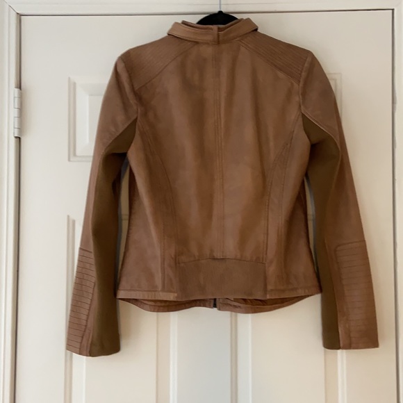 EUC Leather Jacket. Size Medium - Picture 2 of 7